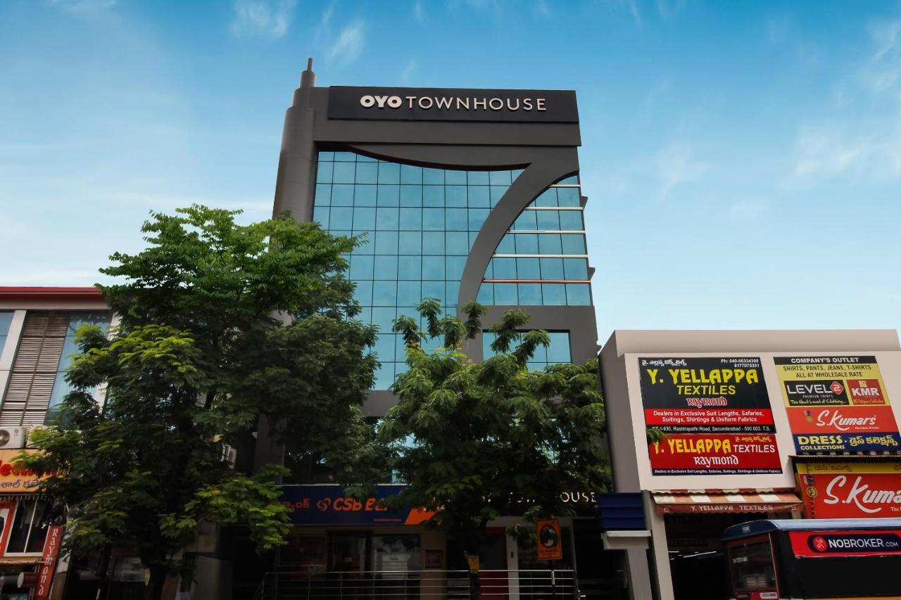 Отель Oyo Townhouse 600 Gangothri Secunderabad Экстерьер фото