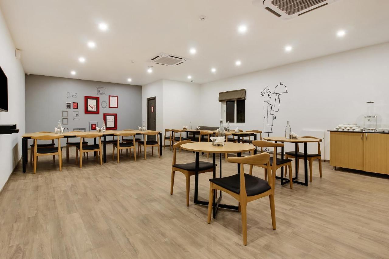 Отель Oyo Townhouse 600 Gangothri Secunderabad Экстерьер фото