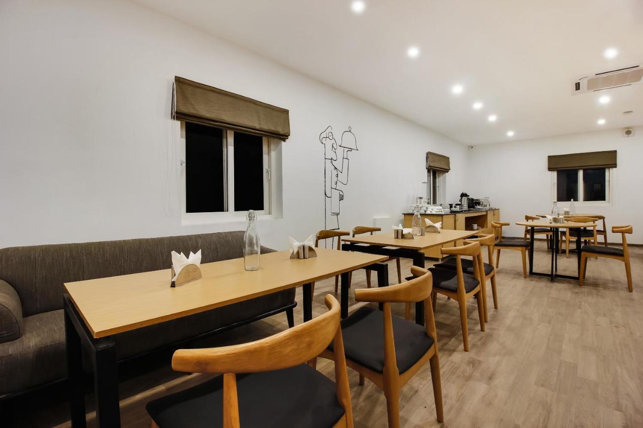 Отель Oyo Townhouse 600 Gangothri Secunderabad Экстерьер фото