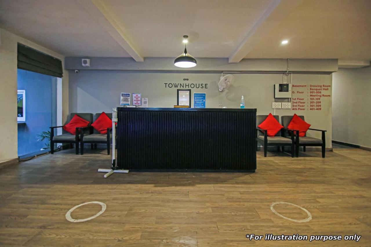 Отель Oyo Townhouse 600 Gangothri Secunderabad Экстерьер фото